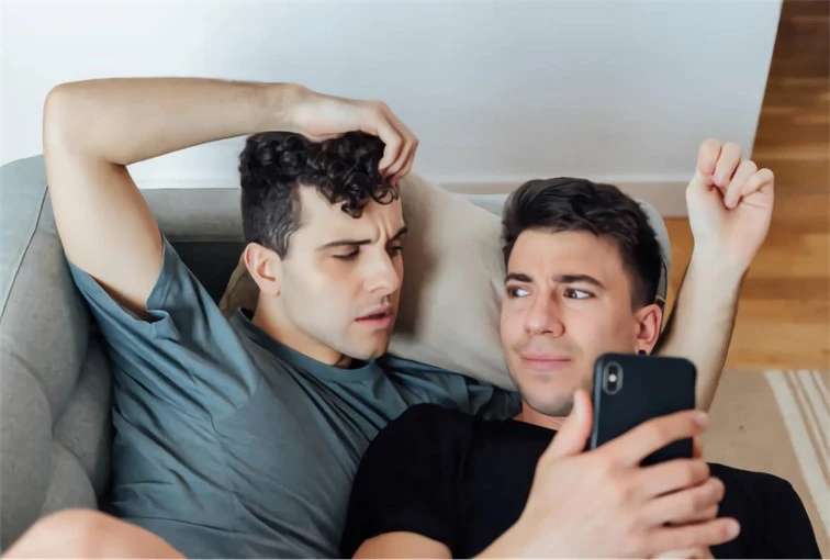 infidelity-cheating couple-ibiza-private-investigators